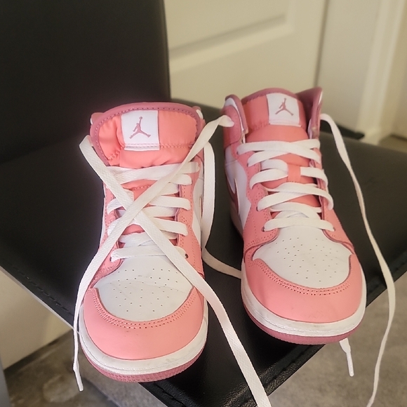 Nike Kids Pink and White High-Top Sneakers - Picture 4 of 7